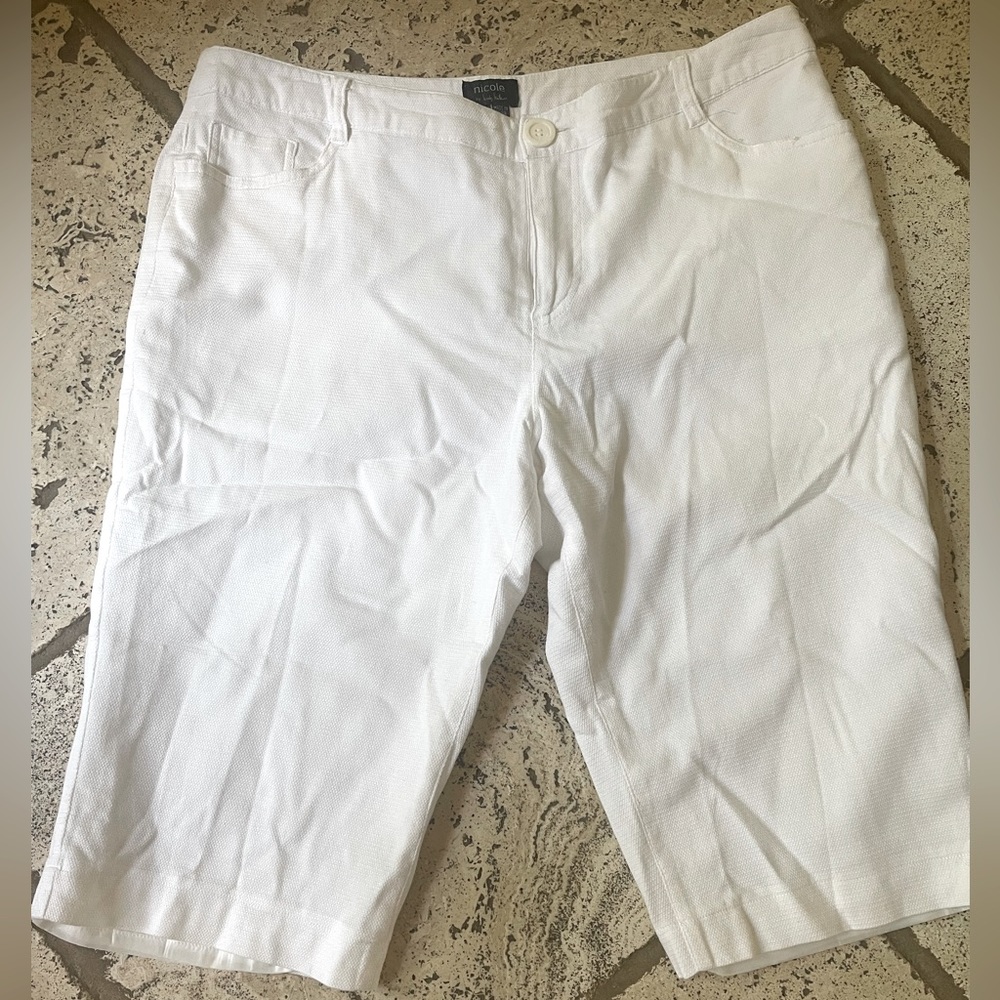 Bermuda Shorts - Nicole Miller